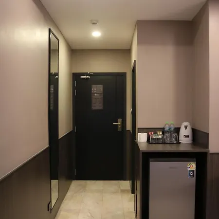 Max Residence Pattaya Exterior photo